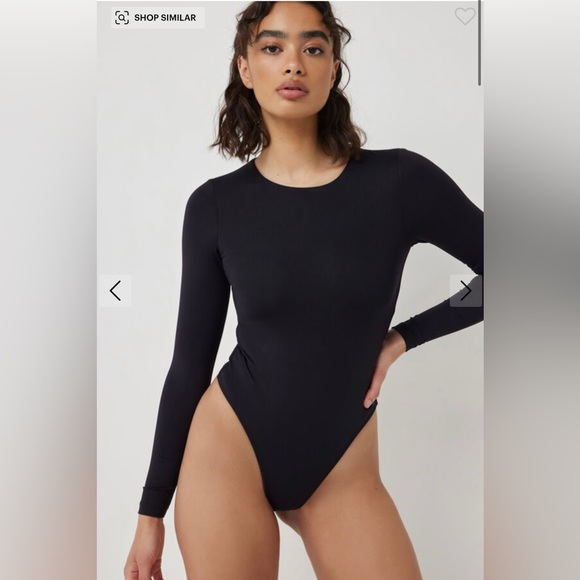 Contour Long Sleeve Bodysuit - Picture 4 of 9